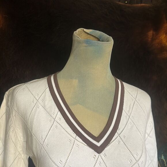 LIJA sweater S (1700) NWT - Picture 2 of 10